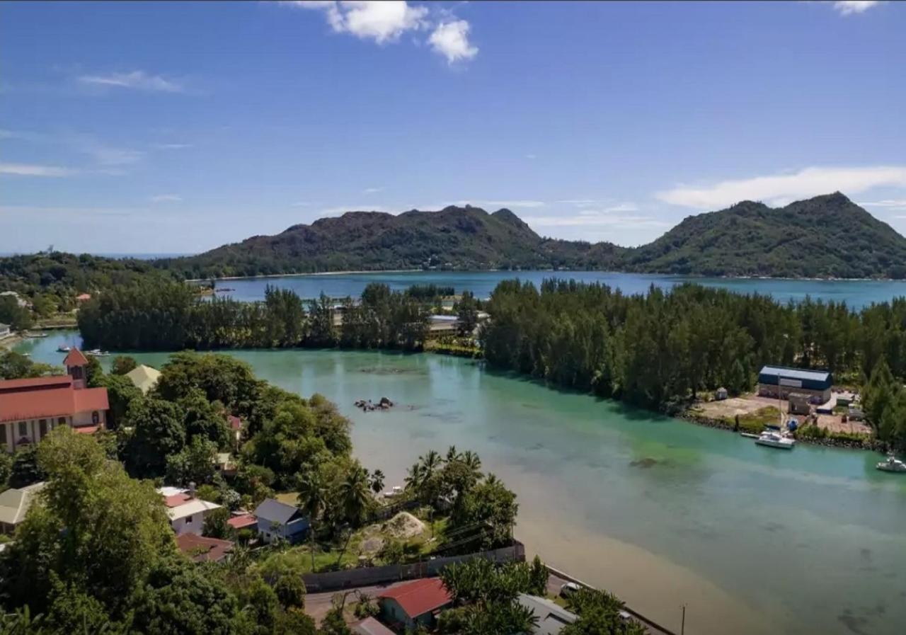 Baie S.Te Anne Case Vacanza Baie Sainte Anne Exterior foto